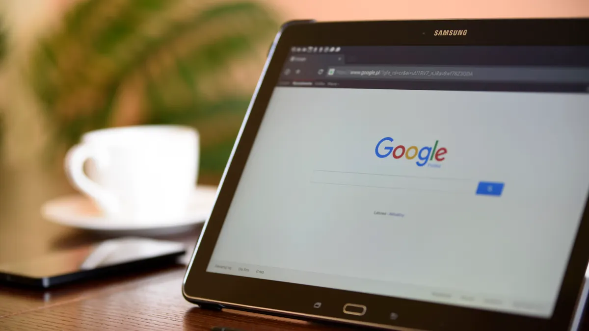 How to generate SEO‑friendly meta titles and descriptions programmatically (rules, NLP, fallbacks) — Black Samsung Table